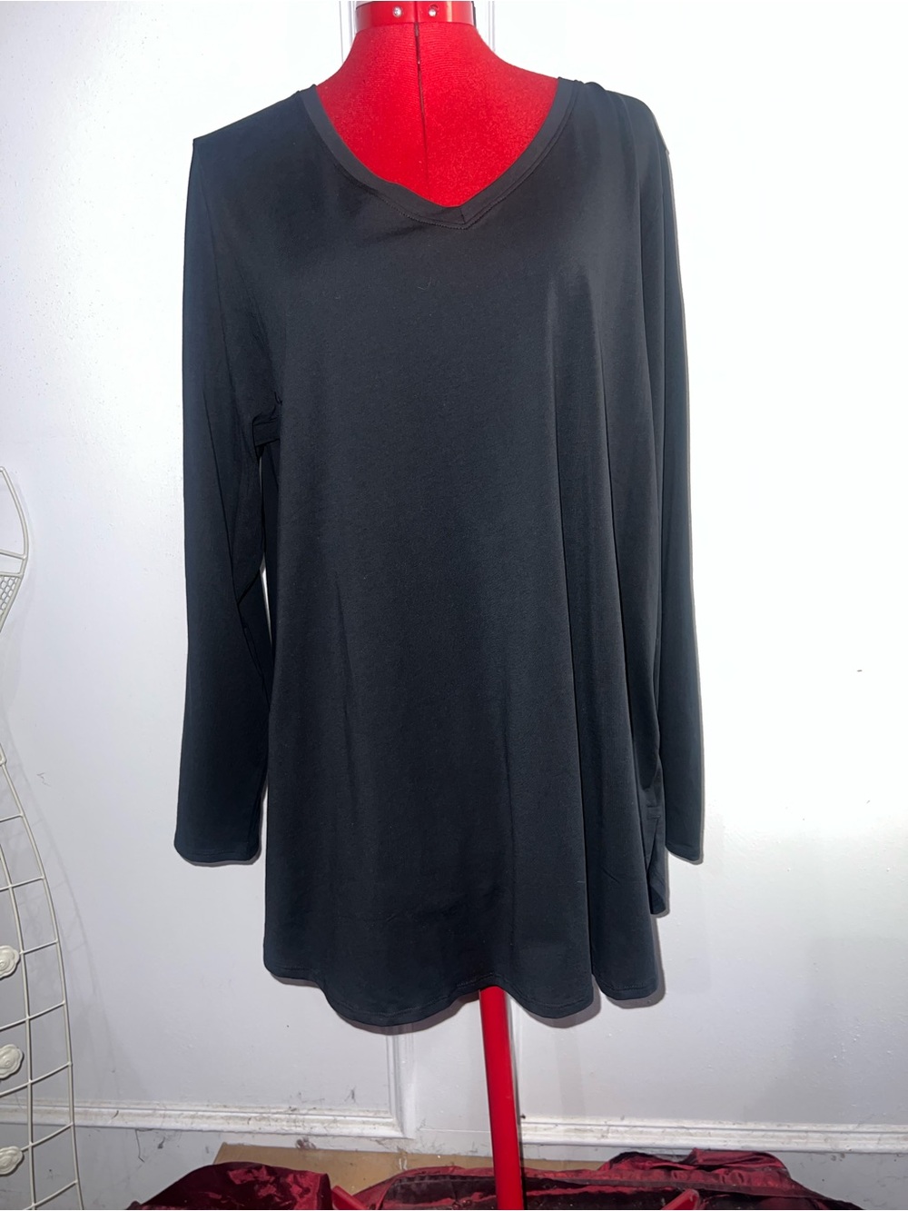 NWT Soft Surroundings Classic Black V-Neck Long Sleeve Top size 1X